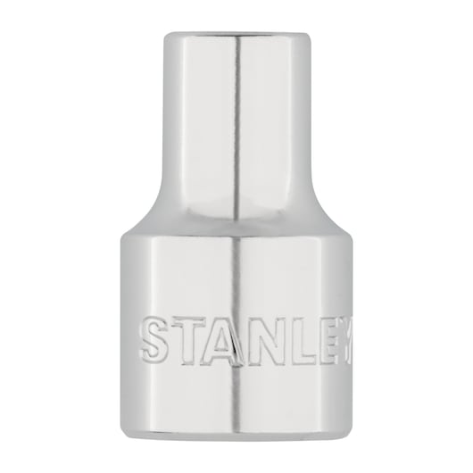 SOCKET MAXI DRIVE  ON WHITE BACKGROUND
